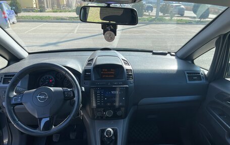 Opel Zafira B, 2008 год, 720 000 рублей, 10 фотография