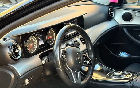 Mercedes-Benz E-Класс, 2020 год, 3 900 000 рублей, 11 фотография