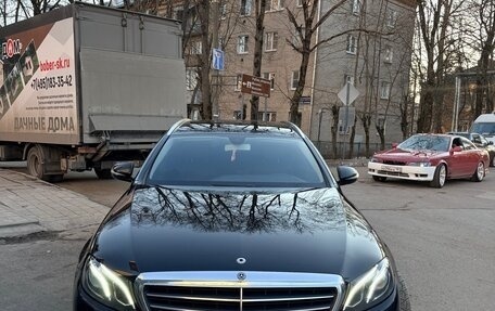 Mercedes-Benz E-Класс, 2020 год, 3 900 000 рублей, 5 фотография