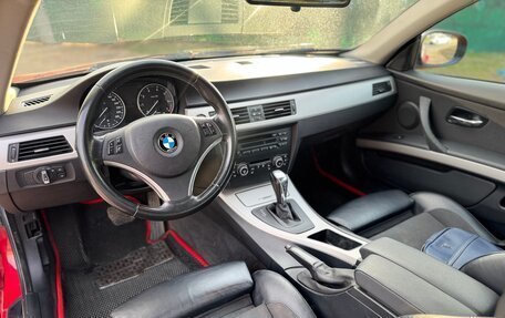 BMW 3 серия, 2010 год, 1 100 000 рублей, 13 фотография