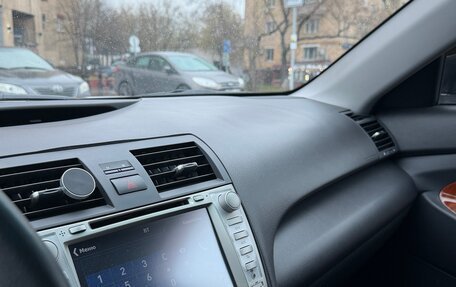 Toyota Camry, 2011 год, 2 800 000 рублей, 17 фотография