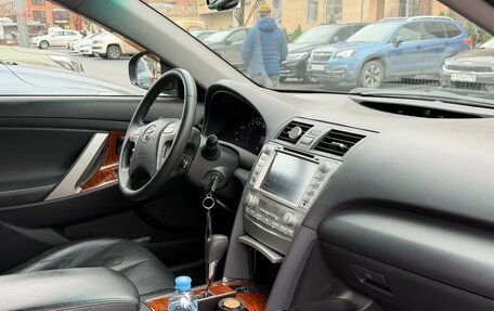 Toyota Camry, 2011 год, 2 800 000 рублей, 9 фотография