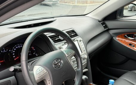 Toyota Camry, 2011 год, 2 800 000 рублей, 10 фотография