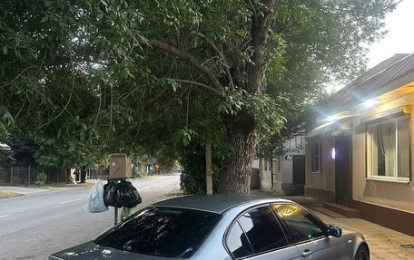 BMW 3 серия, 2003 год, 1 000 000 рублей, 16 фотография