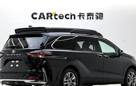 Toyota Sienna, 2026 год, 10 500 000 рублей, 9 фотография