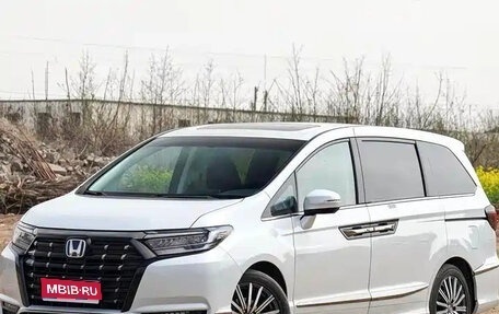 Honda Elysion, 2025 год, 5 660 000 рублей, 1 фотография
