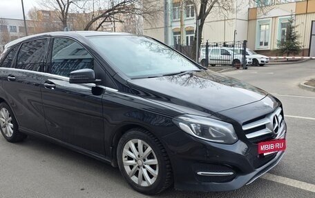 Mercedes-Benz B-Класс, 2014 год, 930 000 рублей, 3 фотография