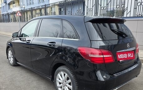 Mercedes-Benz B-Класс, 2014 год, 930 000 рублей, 6 фотография