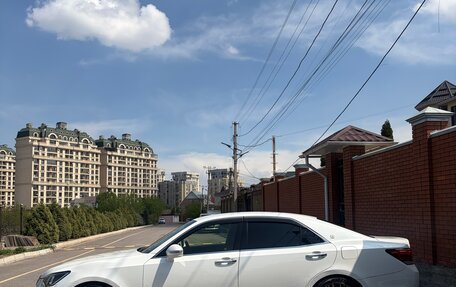 Toyota Crown, 2016 год, 2 600 000 рублей, 3 фотография