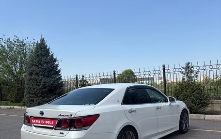 Toyota Crown, 2016 год, 2 600 000 рублей, 8 фотография