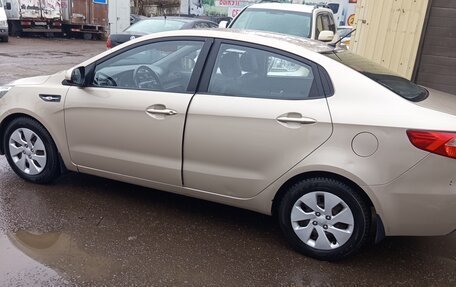 KIA Rio III рестайлинг, 2014 год, 750 000 рублей, 5 фотография