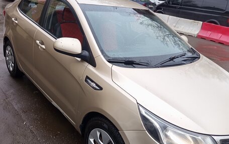 KIA Rio III рестайлинг, 2014 год, 750 000 рублей, 2 фотография