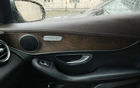 Mercedes-Benz GLC, 2017 год, 3 000 000 рублей, 12 фотография