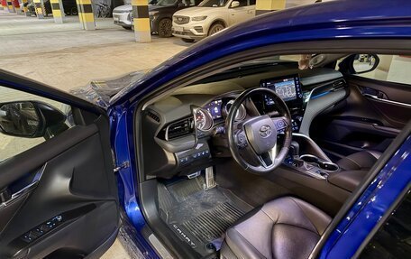 Toyota Camry, 2021 год, 4 250 000 рублей, 5 фотография