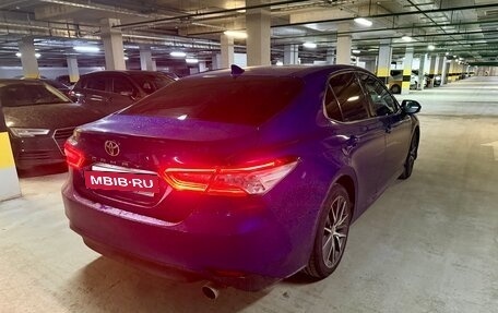 Toyota Camry, 2021 год, 4 250 000 рублей, 3 фотография