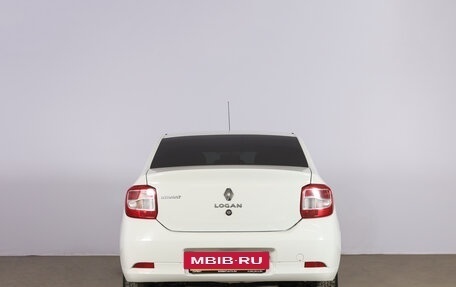 Renault Logan II, 2018 год, 799 000 рублей, 6 фотография