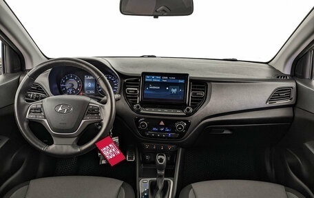 Hyundai Solaris II рестайлинг, 2021 год, 1 795 000 рублей, 14 фотография