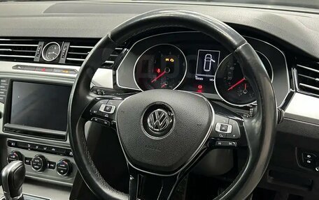 Volkswagen Passat B8 рестайлинг, 2015 год, 1 397 000 рублей, 11 фотография