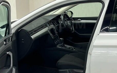 Volkswagen Passat B8 рестайлинг, 2015 год, 1 397 000 рублей, 23 фотография