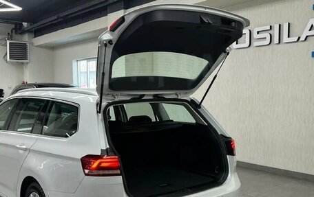 Volkswagen Passat B8 рестайлинг, 2015 год, 1 397 000 рублей, 29 фотография