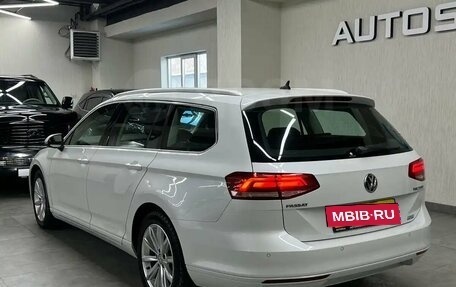 Volkswagen Passat B8 рестайлинг, 2015 год, 1 397 000 рублей, 27 фотография