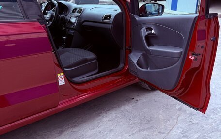 Volkswagen Polo VI (EU Market), 2018 год, 1 300 000 рублей, 3 фотография