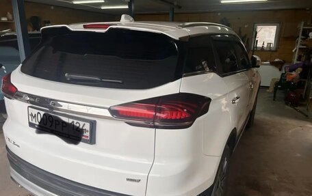 Geely Atlas, 2023 год, 2 080 000 рублей, 7 фотография