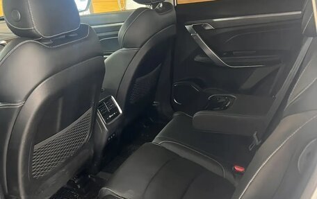 Geely Atlas, 2023 год, 2 080 000 рублей, 8 фотография