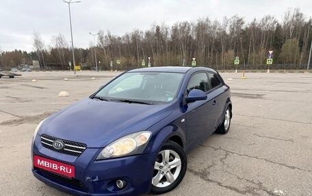 KIA cee'd I рестайлинг, 2008 год, 650 000 рублей, 2 фотография