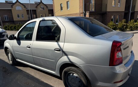 Renault Logan I, 2015 год, 750 000 рублей, 2 фотография