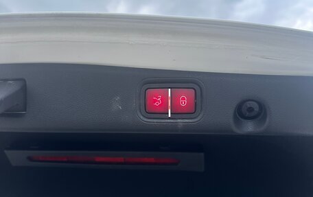 Mercedes-Benz E-Класс, 2016 год, 1 400 000 рублей, 5 фотография