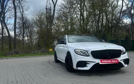 Mercedes-Benz E-Класс, 2016 год, 1 400 000 рублей, 2 фотография