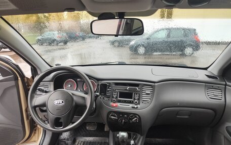 KIA Rio II, 2011 год, 695 000 рублей, 9 фотография