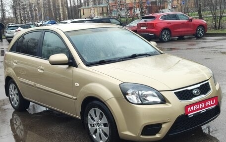 KIA Rio II, 2011 год, 695 000 рублей, 3 фотография