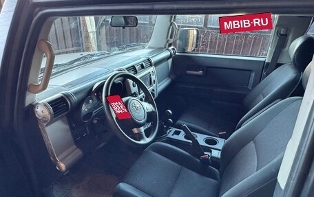 Toyota FJ Cruiser, 2006 год, 2 500 000 рублей, 5 фотография