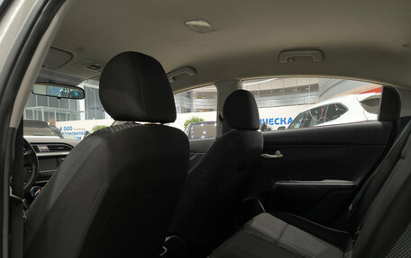 KIA Rio IV, 2018 год, 1 250 000 рублей, 16 фотография