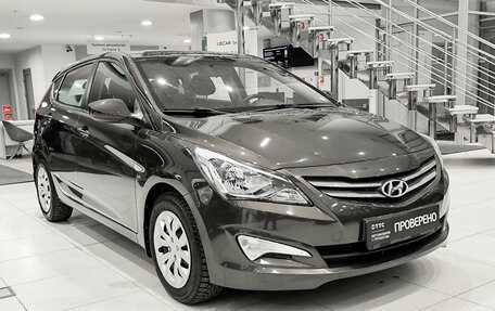 Hyundai Solaris II рестайлинг, 2015 год, 1 099 000 рублей, 3 фотография