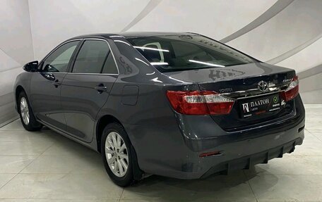 Toyota Camry, 2014 год, 2 099 000 рублей, 8 фотография