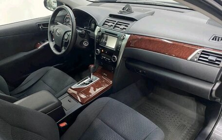 Toyota Camry, 2014 год, 2 099 000 рублей, 10 фотография
