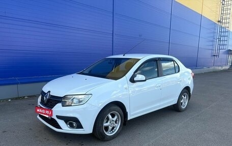 Renault Logan II, 2021 год, 900 000 рублей, 3 фотография