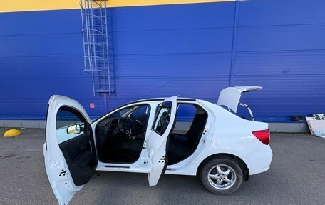 Renault Logan II, 2021 год, 900 000 рублей, 10 фотография