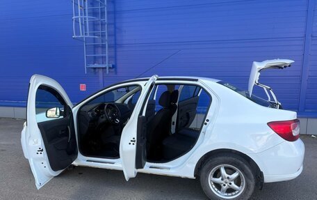 Renault Logan II, 2021 год, 900 000 рублей, 14 фотография