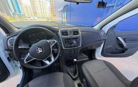 Renault Logan II, 2021 год, 900 000 рублей, 18 фотография