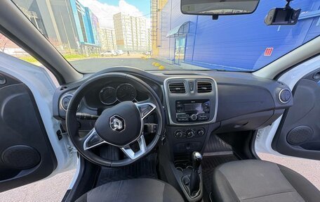 Renault Logan II, 2021 год, 900 000 рублей, 16 фотография