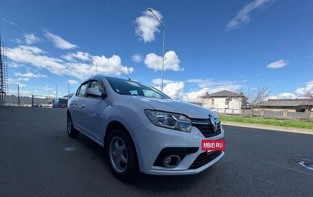 Renault Logan II, 2021 год, 900 000 рублей, 7 фотография