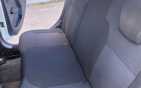 Renault Logan II, 2021 год, 900 000 рублей, 25 фотография