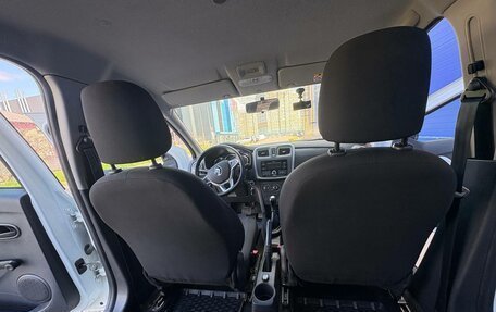 Renault Logan II, 2021 год, 900 000 рублей, 27 фотография