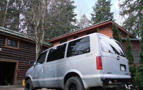 Chevrolet Astro, 1989 год, 1 150 000 рублей, 5 фотография