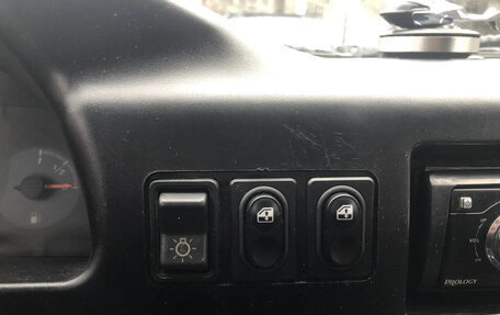 ИЖ 2126 «Ода», 2004 год, 130 000 рублей, 8 фотография