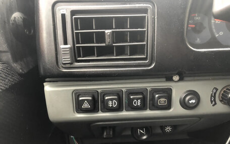 ИЖ 2126 «Ода», 2004 год, 130 000 рублей, 7 фотография